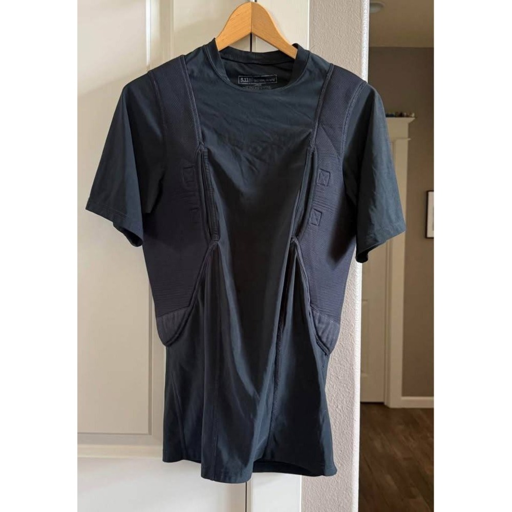 5.11‎ Tactical Men's Black Short Sleeve Padded Compression Shirt-Size L - Picture 4 of 8